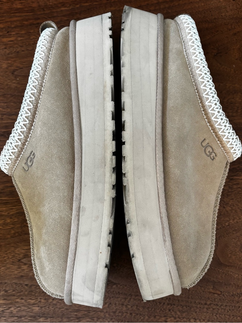 UGG Slip-On Suede Mules in Tan Women Size 11 - Picture 8 of 14